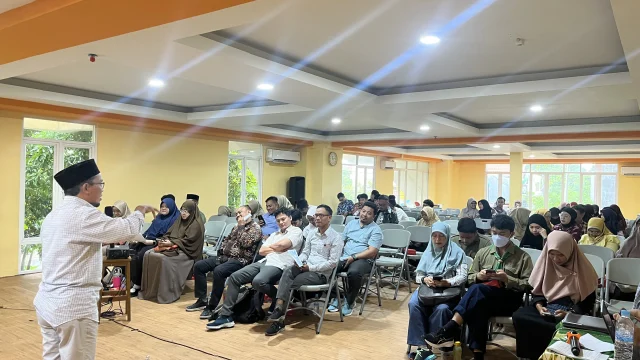 Cara, Syarat, dan Peluang Kuliah di Universitas Al-Azhar Kairo Mesir Disosialisasikan kepada Orang Tua Siswa SMA Muhammadiyah 1 Gresik (SMAMSATU)