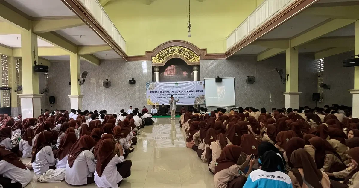 Siswa SMP/SMK Sunan Giri Menganti Gresik Diperkenalkan Peluang, Syarat, dan Cara Kuliah di Universitas Al-Azhar Kairo Mesir