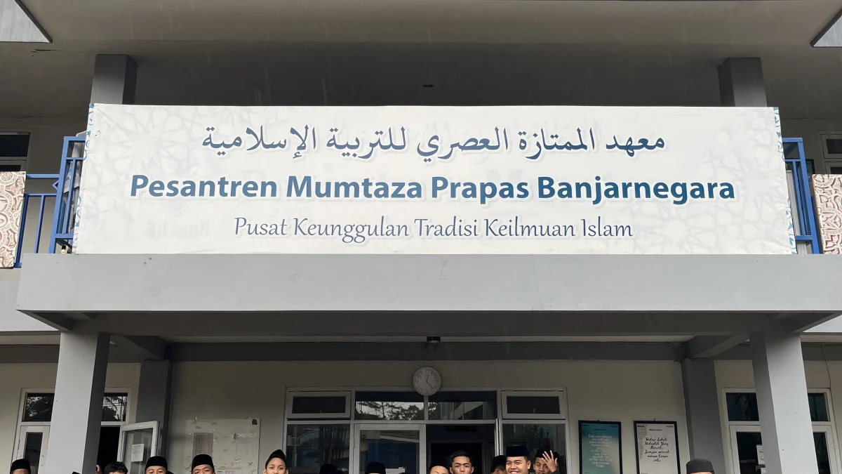 Sosialisasi Program Studi Universitas Al-Azhar Mesir di Pesantren Mumtaza Prapas Banjarnegara