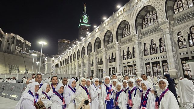 First Time ke Makkah? Ini 7 Hal & Kondisi Lapangan yang Wajib Kamu Tahu